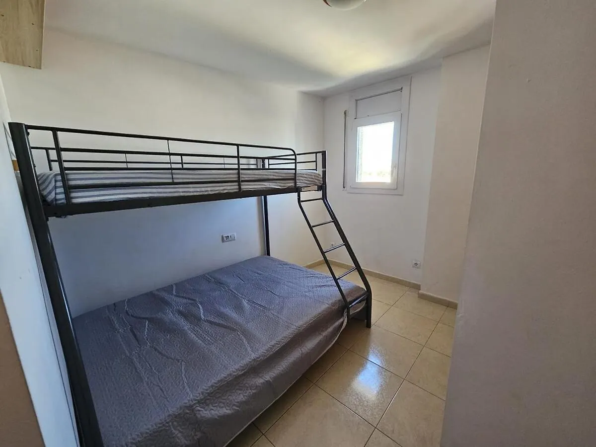 Apartment Appartement Vue Sur Les Canaux Empuriabrava